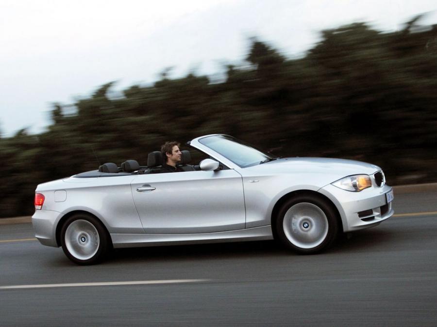  BMW 125i Convertible 2008 года  (ZA) (фото 3 из 17)
